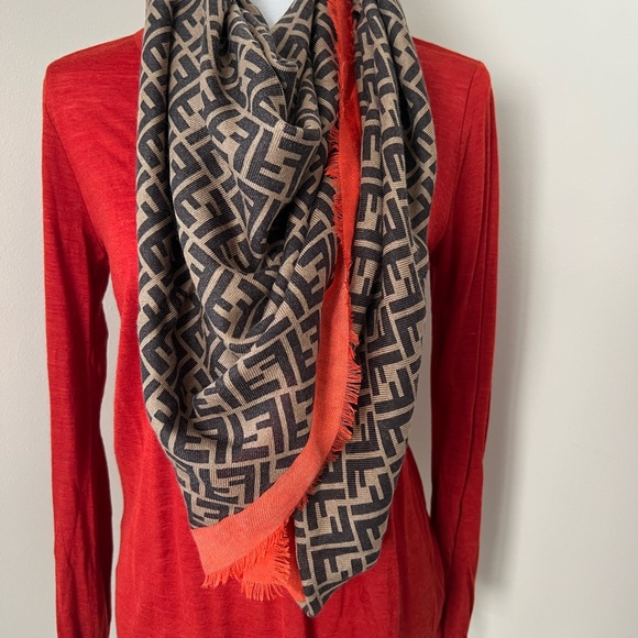 Massimo Dutti long sleeve top - Picture 6 of 6